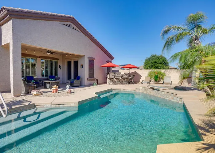 Surprise Home W/ Pool & Hot Tub!